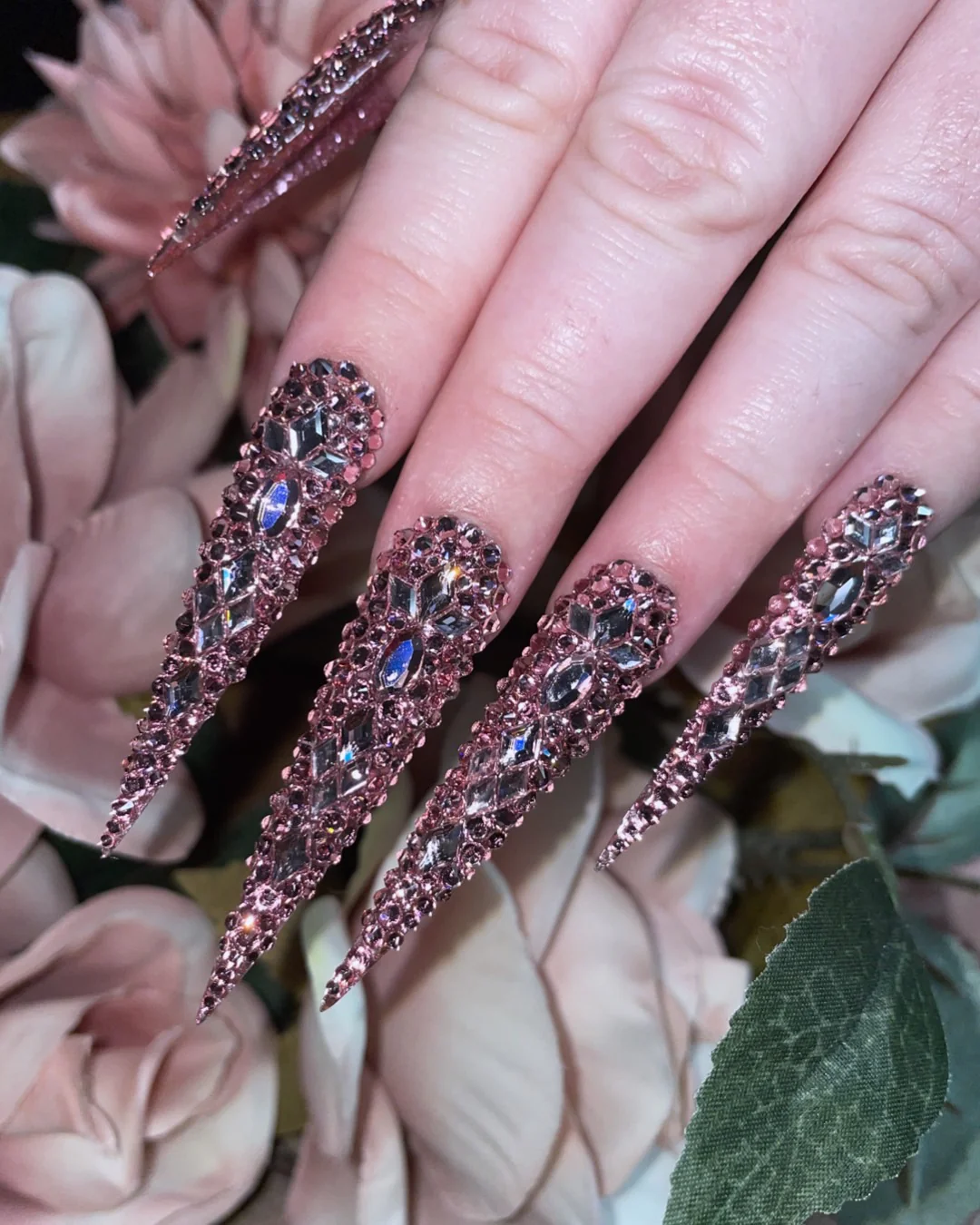 Versailles - Nail Gallerys