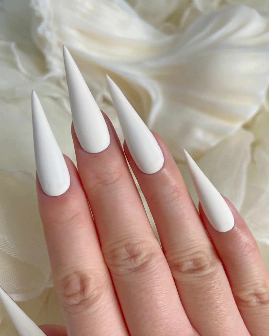 Cupid (Crushed Ruby) - Nail Gallerys