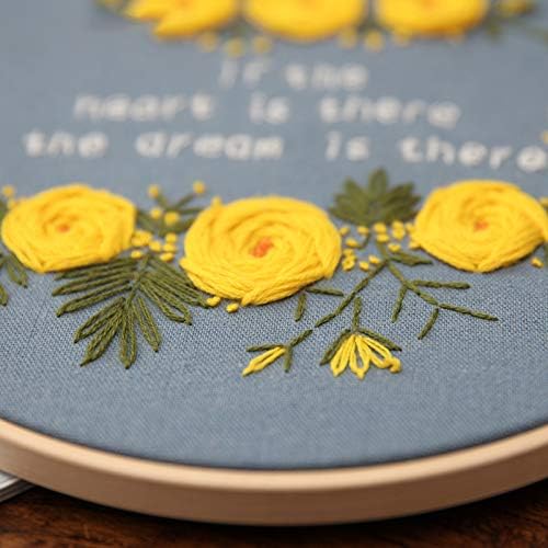 TopHomer Gamme complète de kits de broderie avec motifs, comprend des vêtements à broder avec motif floral, des cerceaux à broder en bambou, des fils de couleur et des aiguilles (type D) - Nail Gallerys