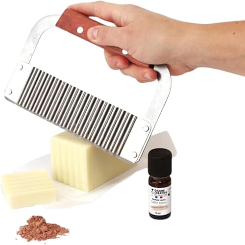 GRAINE CREATIVE Savon Artisanal Kit de Fabrication de Savon Artisanal pour Adulte et Enfant, Inclut un Tranchateur Ondulé pour un Effet Fait Main et de l’Argile Rose pour les Peaux Sensibles - Nail Gallerys