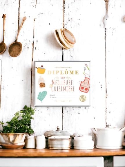 THE REPLICANT Cadre avec Diplôme de la Meilleure Cuisinière/Dimensions : 26 x 21 x 1,5 cm - Nail Gallerys