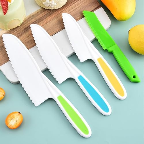 COYUN Lot de 4 Couteau Enfant Plastique, Couteaux Cuisine Enfant, Couteau Qui ne Coupe pas les Doigts Enfant pour Couper et Cuire Des Fruits Ou Légumes Jeunes pour les Anniversaires et Noël - Nail Gallerys