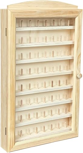 Grande vitrine pour collection de dés à coudre. Dimensions (largeur x profondeur x hauteur) : 30 x 6,5 x 54 cm. Dimensions intérieures des étagères : largeur : 28 cm, profondeur : 3 cm, hauteur : 4,5 - Nail Gallerys