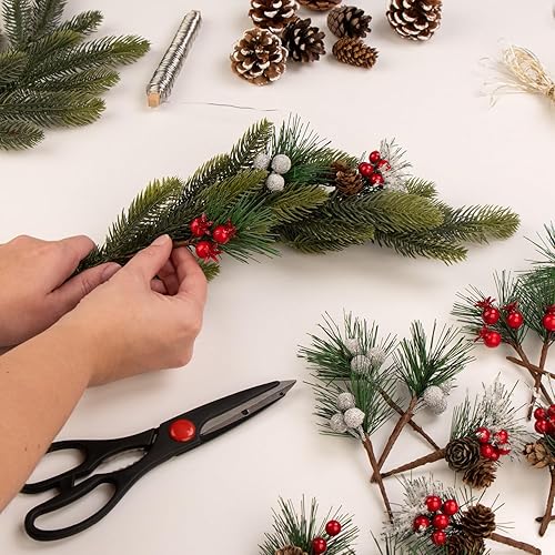 com-four® 20x Branches décoratives - Petites Branches décoratives avec Baies et cônes - Accessoires de Bricolage pour Les Travaux de Bricolage (20x Baies et cônes de Branches) - Nail Gallerys