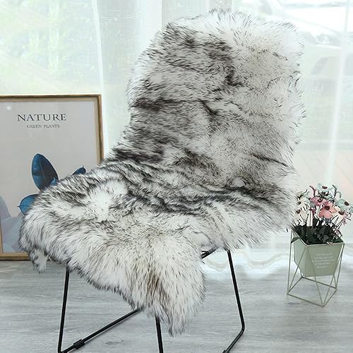 CHUYIX Tapis en fausse peau de mouton - 60 x 100 cm - À poils longs et moelleux - Décoration de salon - Imitation laine - Fourrure synthétique - Tapis moelleux - Nail Gallerys