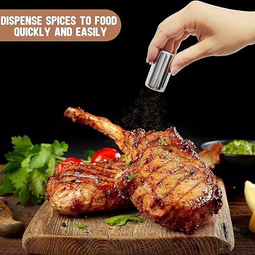 BGOBTY Salières et Poivrières,Mini Salières,Mini Petites Salières,Salière à épices avec trous,shaker à épices 5 ml,poivrière avec couvercle pour camping,maison,travail,restaurant (4 pièces) - Nail Gallerys