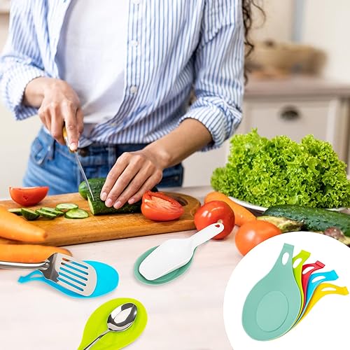 Repose-cuillère en Silicone Porte Cuillère de Cuisine Résistante à la Chaleur Flexible en Forme D'amande Porte Cuillère Cuisinière pour Cuillères, Ustensiles Cuisine 5 Pièces (5 Couleurs) - Nail Gallerys