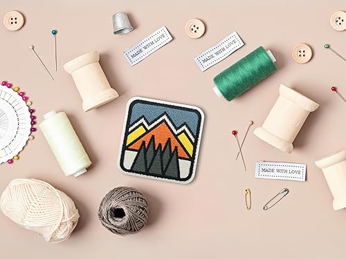 Finally Home Écusson à attacher avec scratch – Montagnes rétro | Patchs d'extérieur, écussons de randonnée, patchs pour sac à dos, badge de montagne, patch naturel - Nail Gallerys