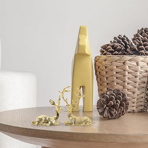 Ciieeo Lot de 2 figurines de renne dorées - Décoration de Noël - Élan doré - Statue de cerf assis - Miniatures pour la décoration de la maison - Nail Gallerys