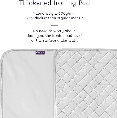 The Quilted Bear Tapis de Repassage de Voyage et Toile à Repasser en Maille - Table de Repassage Portable pour Mini Fer à Vapeur avec Toile à Repasser en Maille Incluse (48cm x 85cm) - Nail Gallerys