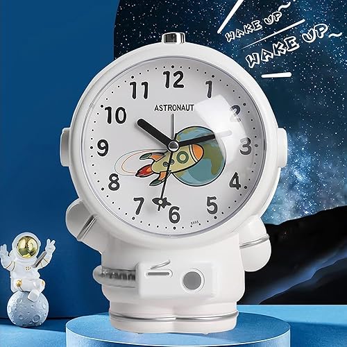 LNGFSH Réveil Enfant Analogique Astronaute Silencieux Petite Réveil De Voyage sans Tic-Tac Silencieux De Table avec Veilleuse Fonction Snooze Réveil à Pilesl pour Chambre Enfant Garcon Fille (Rouge) - Nail Gallerys