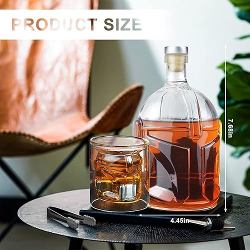 Whisky Bottle Carafe Decanter Set en forme de casque spatial (avec 2 verres, 1 bec verseur en acier inoxydable, 2 pierres à whisky) Convient pour bourbon, spiritueux, Scotch Whisky, anniversaire et - Nail Gallerys