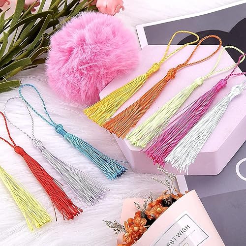 Basicon 200 Pièces Mini Glands Tassels Glands Soyeux Faite à La Main Doux Pompon Mini Glands Pompom Petit Glands pour la Confection de Bijoux Signets Projets de Bricolage, Jaune Or Brillant - Nail Gallerys