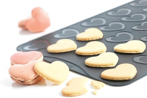 Mastrad F45714 Feuille de Cuisson Macaron Cœur Silicone Gris Fumé 30 x 40 x 3 cm - Nail Gallerys