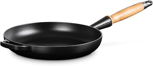 Le Creuset Poêle à frire en Fonte Émaillée avec poignée en bois, 28 cm, Volcanique, 20258280900422 - Nail Gallerys