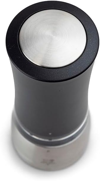 PEUGEOT - Moulin à Poivre Électrique Daman u'Select 16 cm - 6 Réglages De Moutures Prédéfinies - Grains De Poivre Inclus - En Aluminium - Designé En France - Coloris Noir Irisé - Nail Gallerys