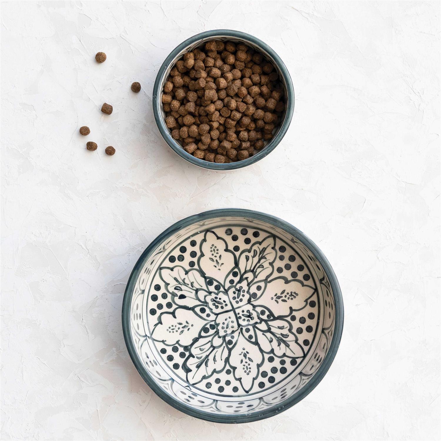 Creative Co-Op Hand-Painted Stoneware Pet Bowl with Botanical Design - Nail Gallerys