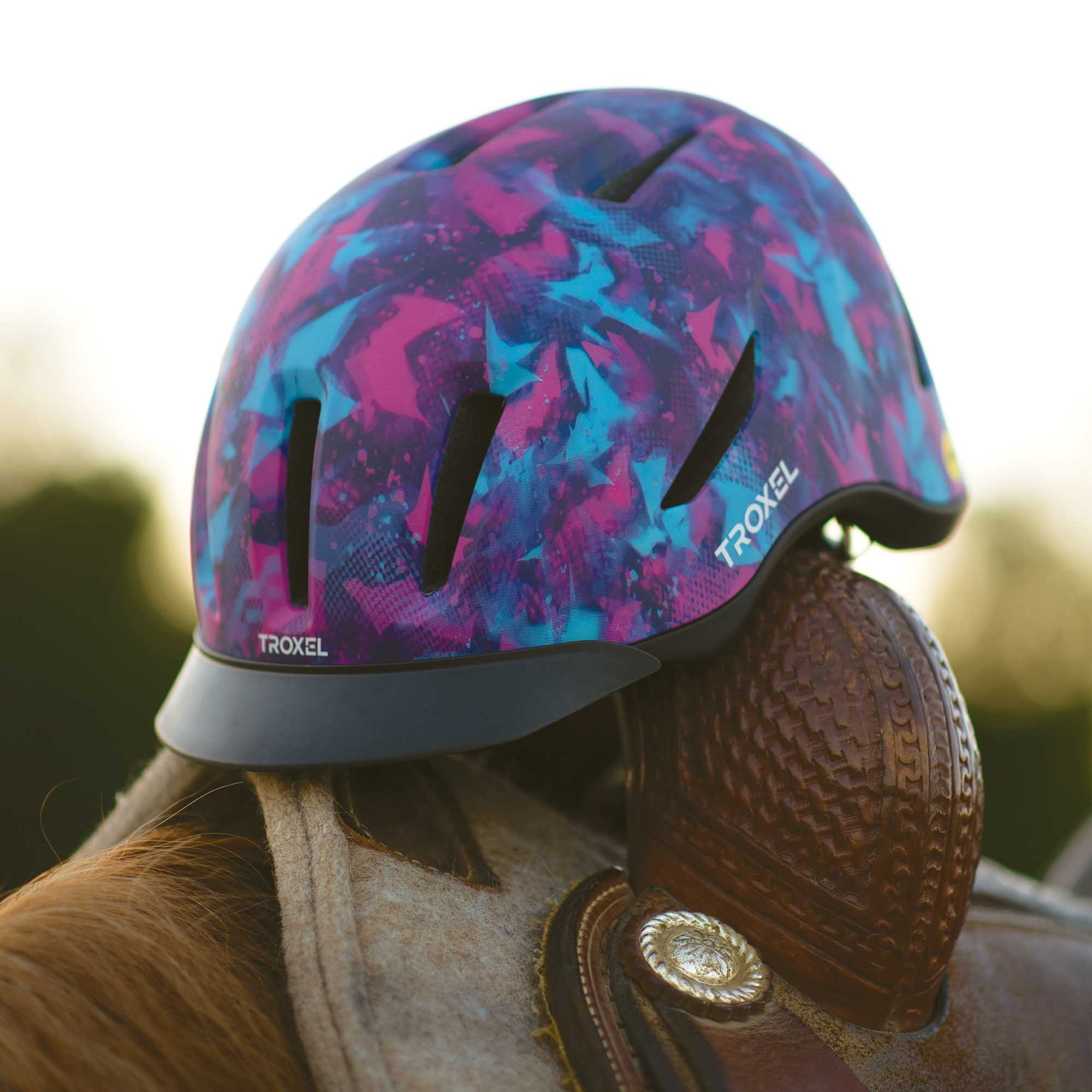 Troxel Terrain Helmet With MIPS - Nail Gallerys