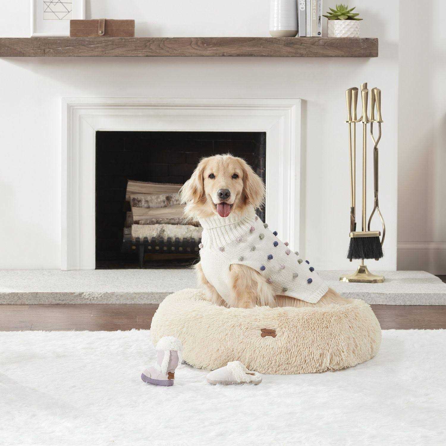 Koolaburra by UGG Sacha Faux Fur Pet Bed - Nail Gallerys