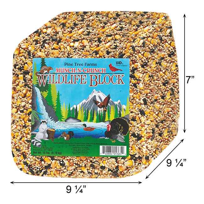 Pine Tree Farms 1385 Munch-N-Crunch Wildlife Block - Nail Gallerys