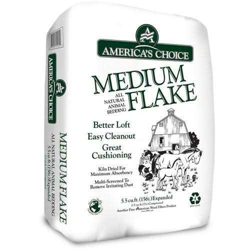 America’s Choice Large Flake 8 cu ft Wood Animal Bedding - Nail Gallerys