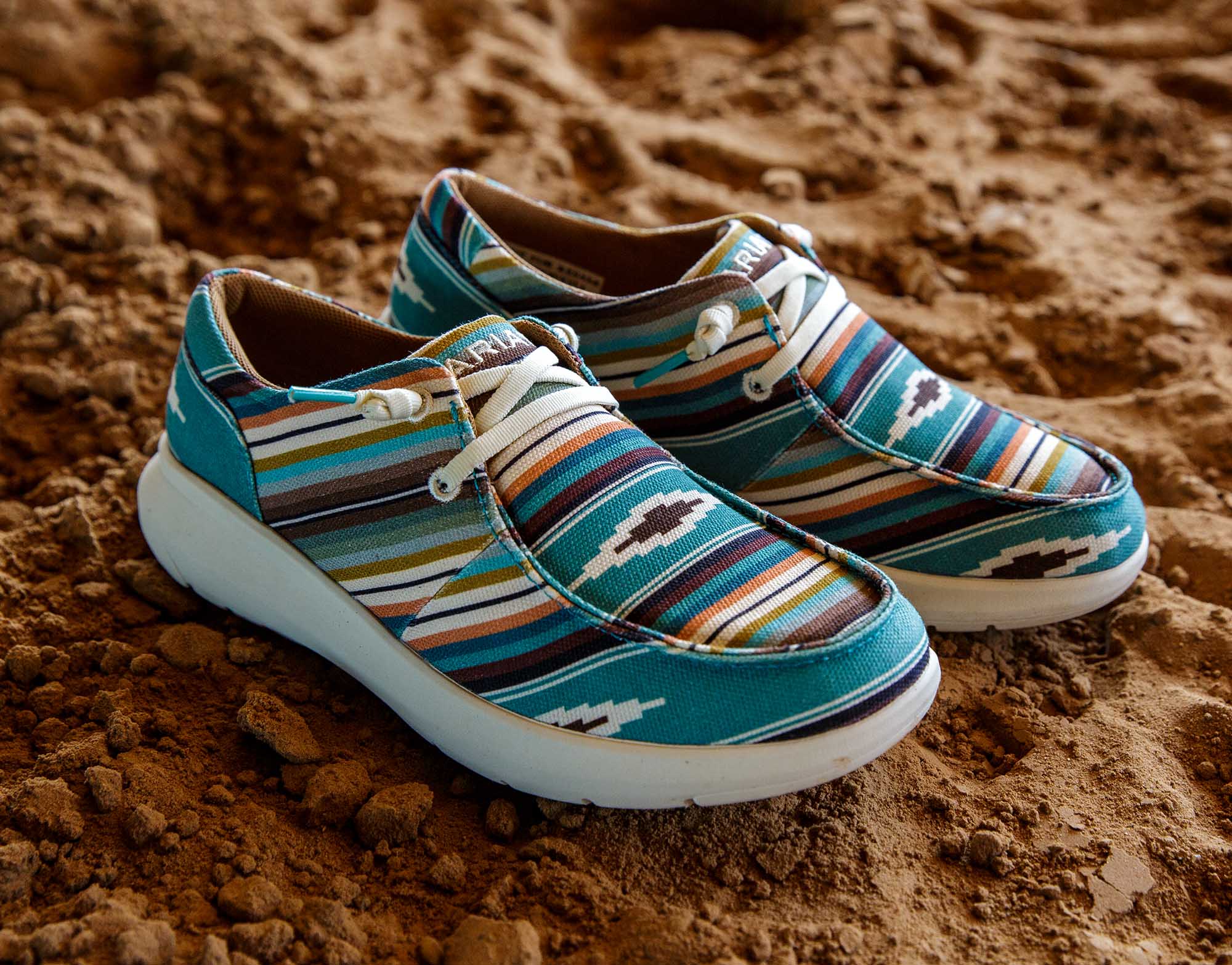 Ariat Women's Hilo Shoes - Nail Gallerys