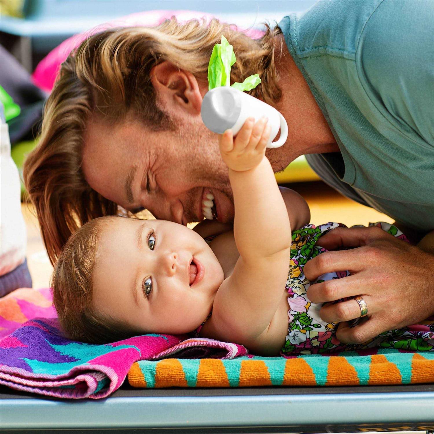 Munchkin Arm & Hammer Diaper Bag Dispenser - Nail Gallerys