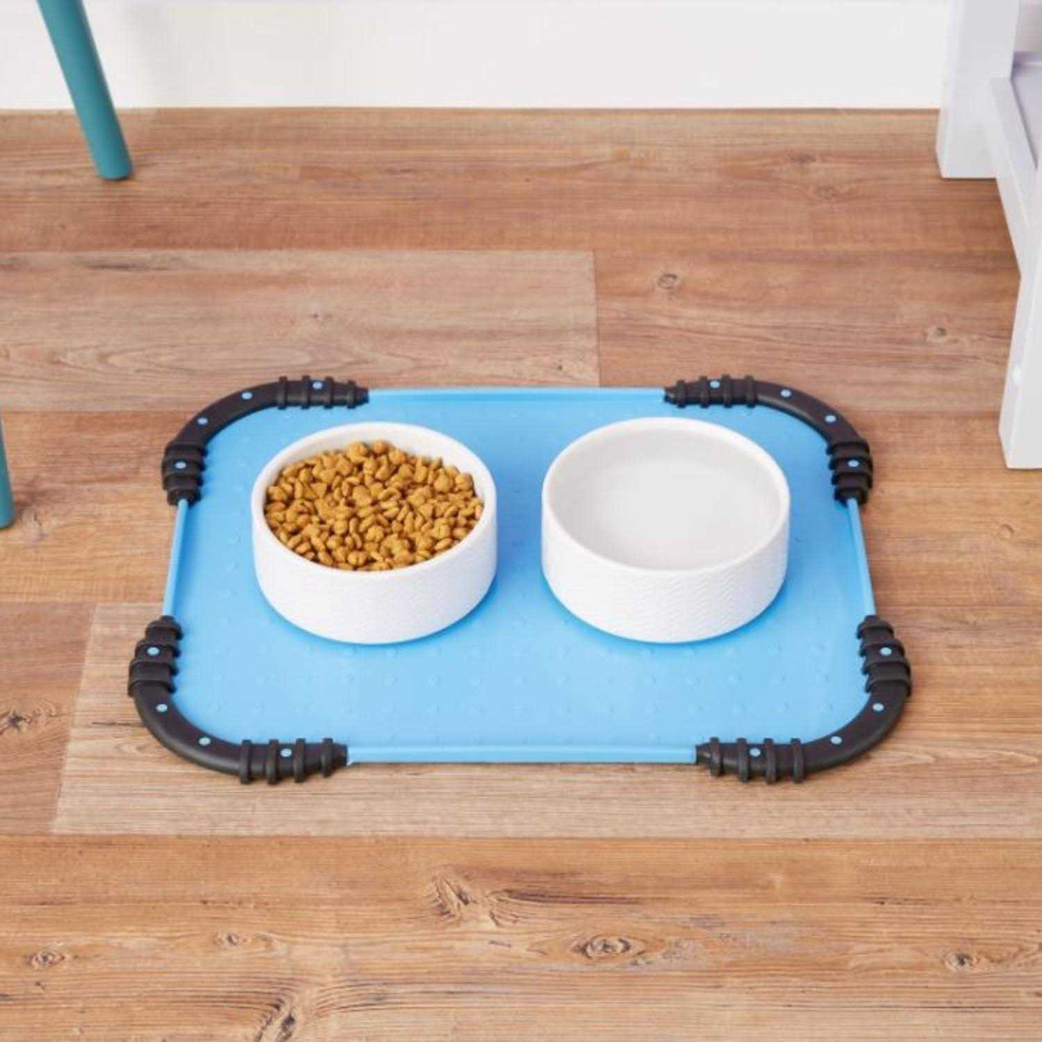JW Stay in Place Food Mat - Nail Gallerys