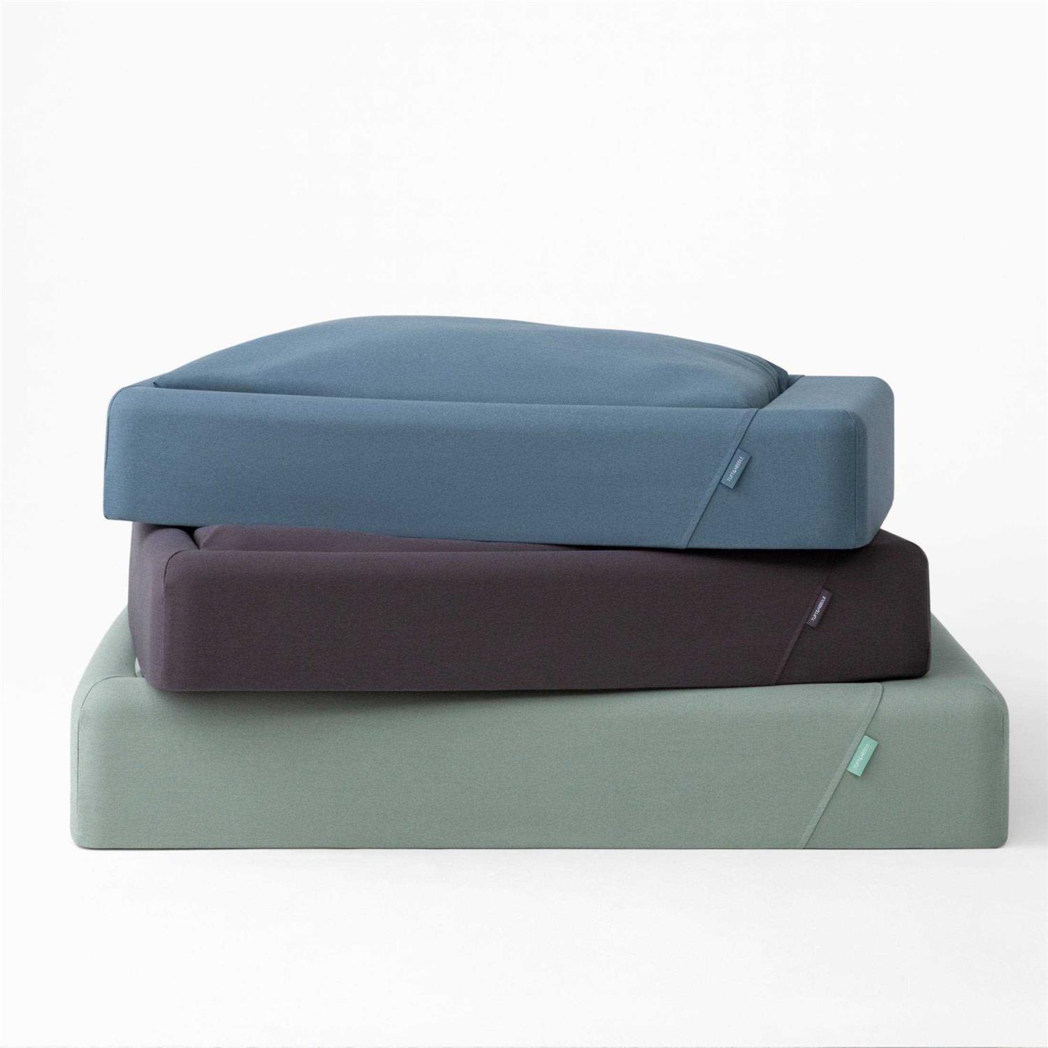 Tuft Needle Dog Bed - Nail Gallerys