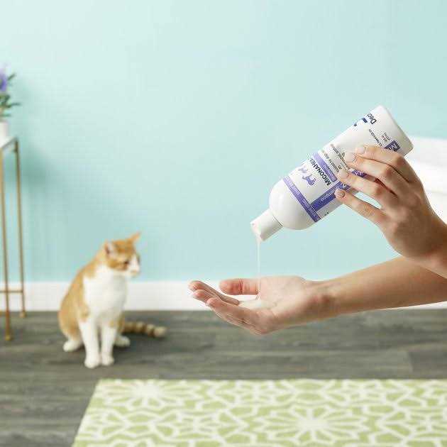 MiconaHex+Triz Shampoo for Dogs, Cats and Horses - Nail Gallerys