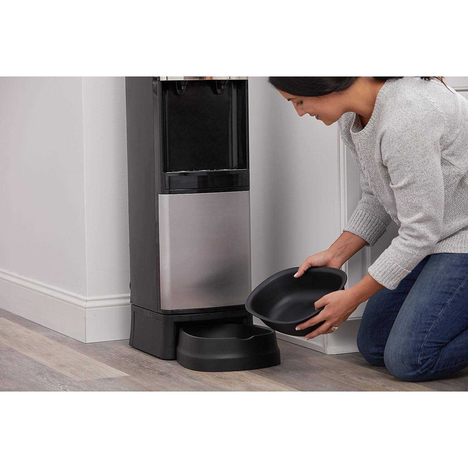 Primo Pet Station Water Dispenser Top Loading, Hot/Cold Temperature, Black and Stainless Steel - Nail Gallerys