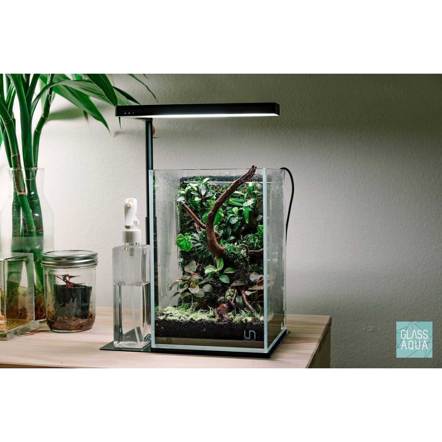 UNS 16T 1.5 Gallon Ultra Clear Rimless Aquarium - Nail Gallerys