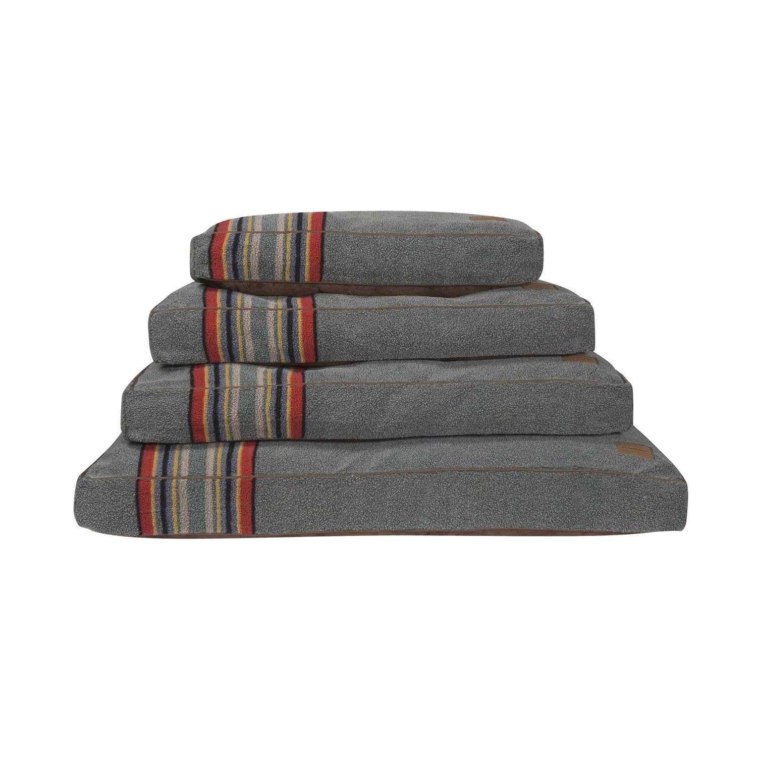 Pendleton Yakima Camp Pet Bed - Nail Gallerys