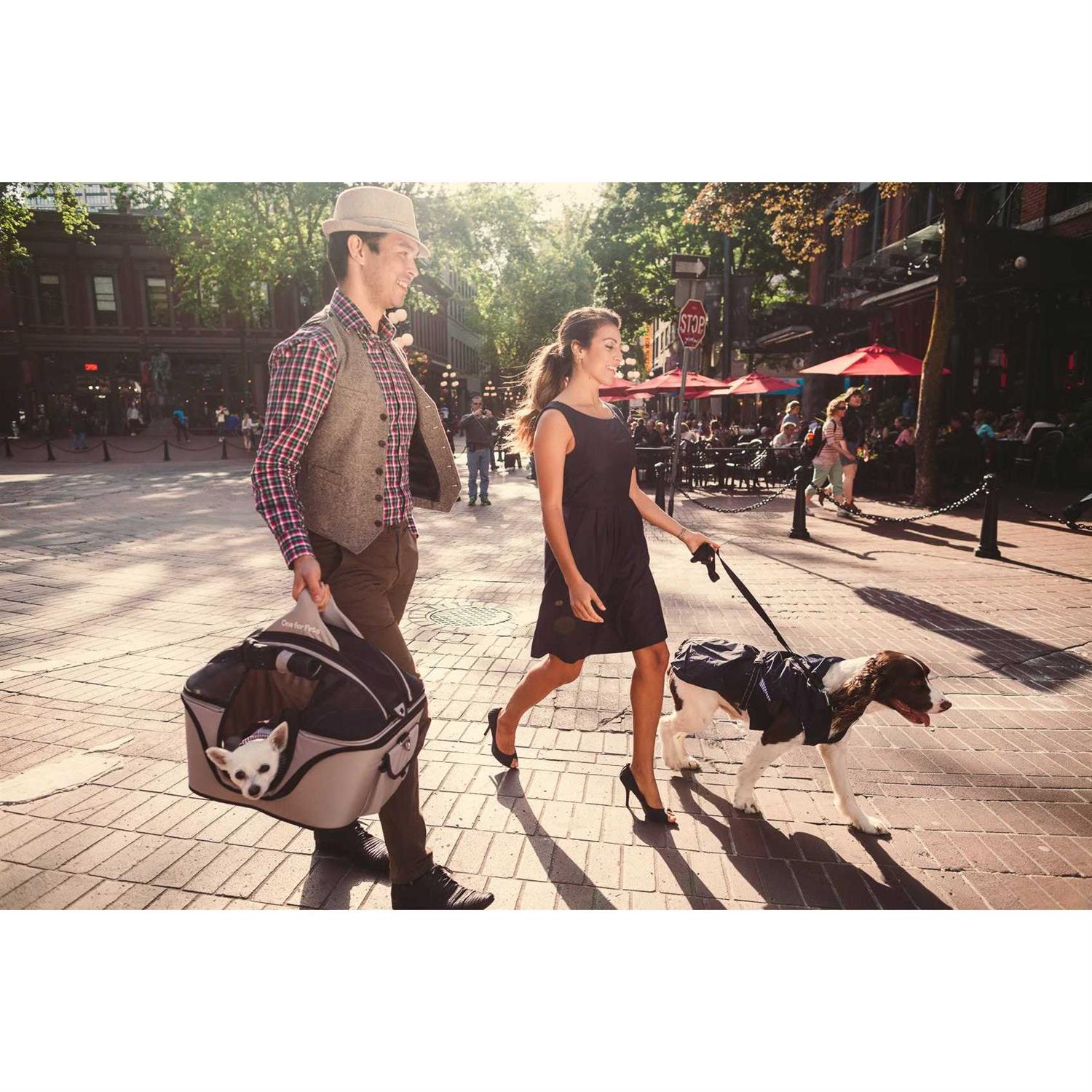 One for Pets Cozy Carrier - Nail Gallerys