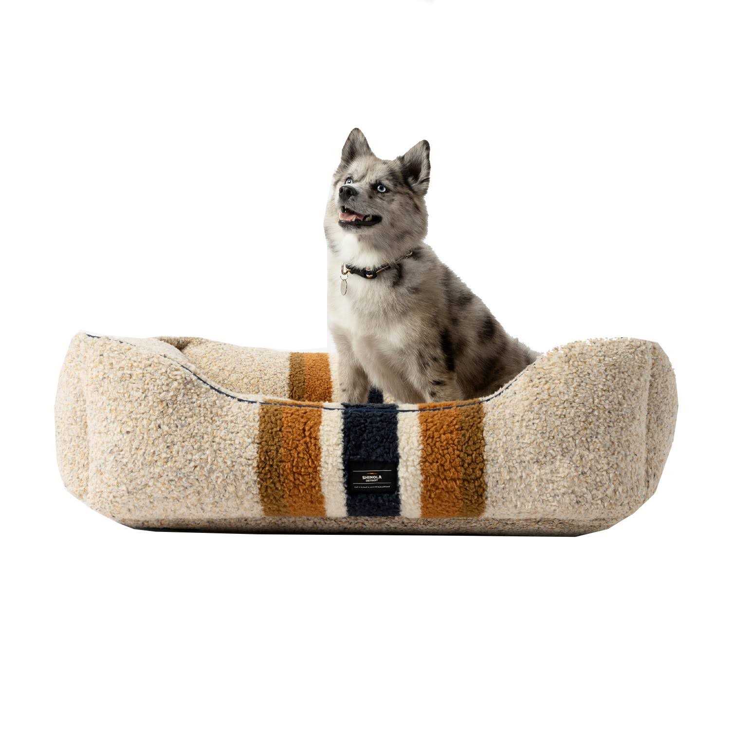 Shinola Pet Kuddle Bed - Nail Gallerys