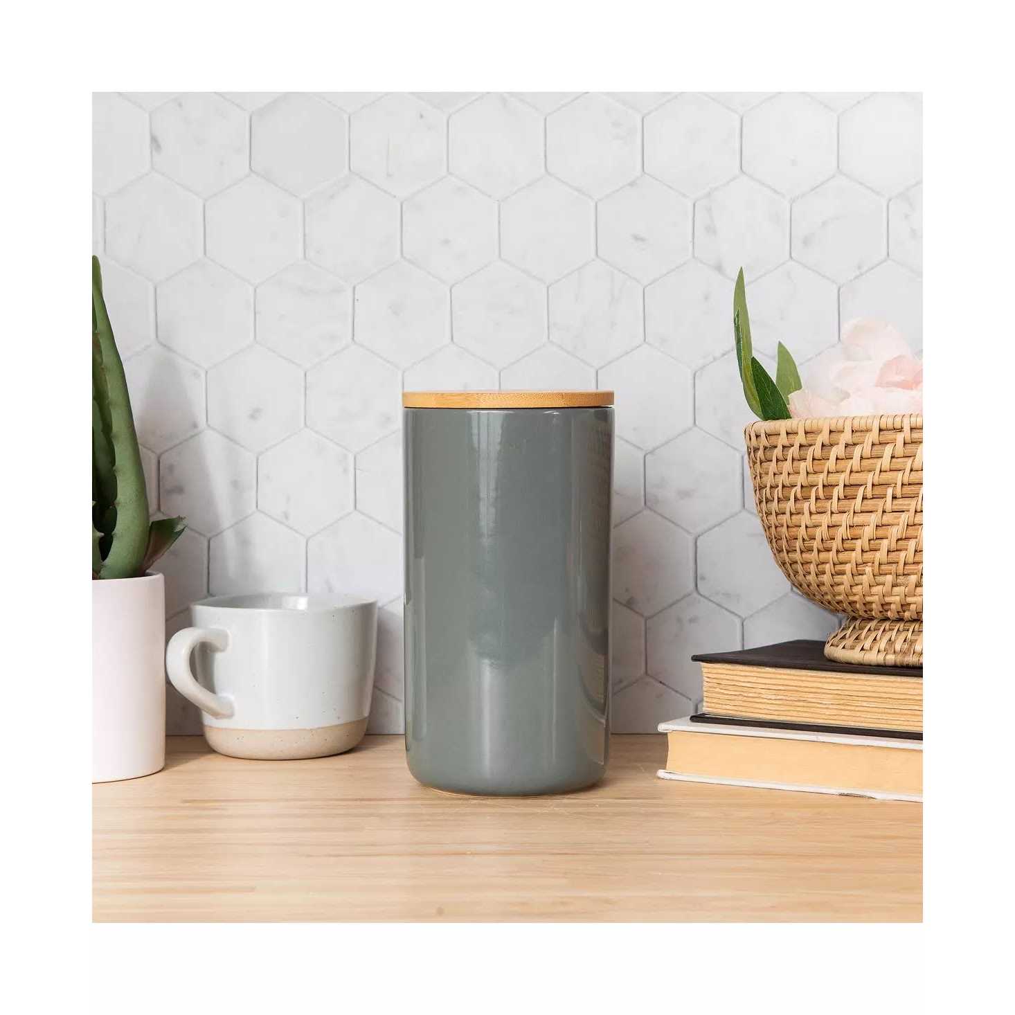 Waggo Simple Solid Dog Treat Jar - Nail Gallerys