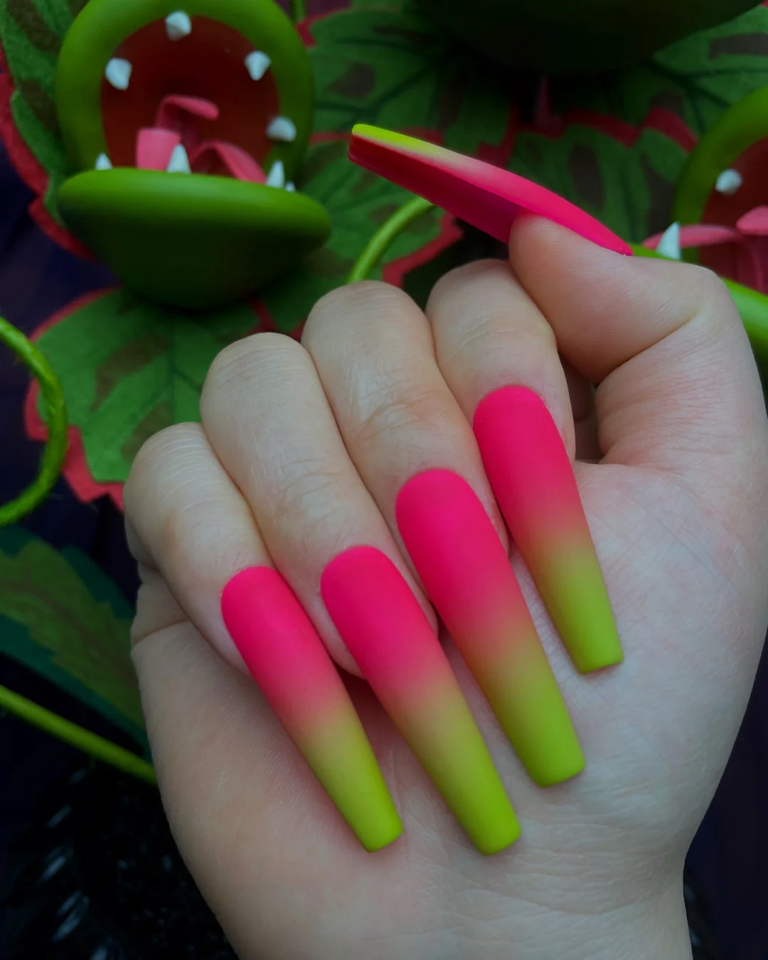 Venus Flytrap - Nail Gallerys