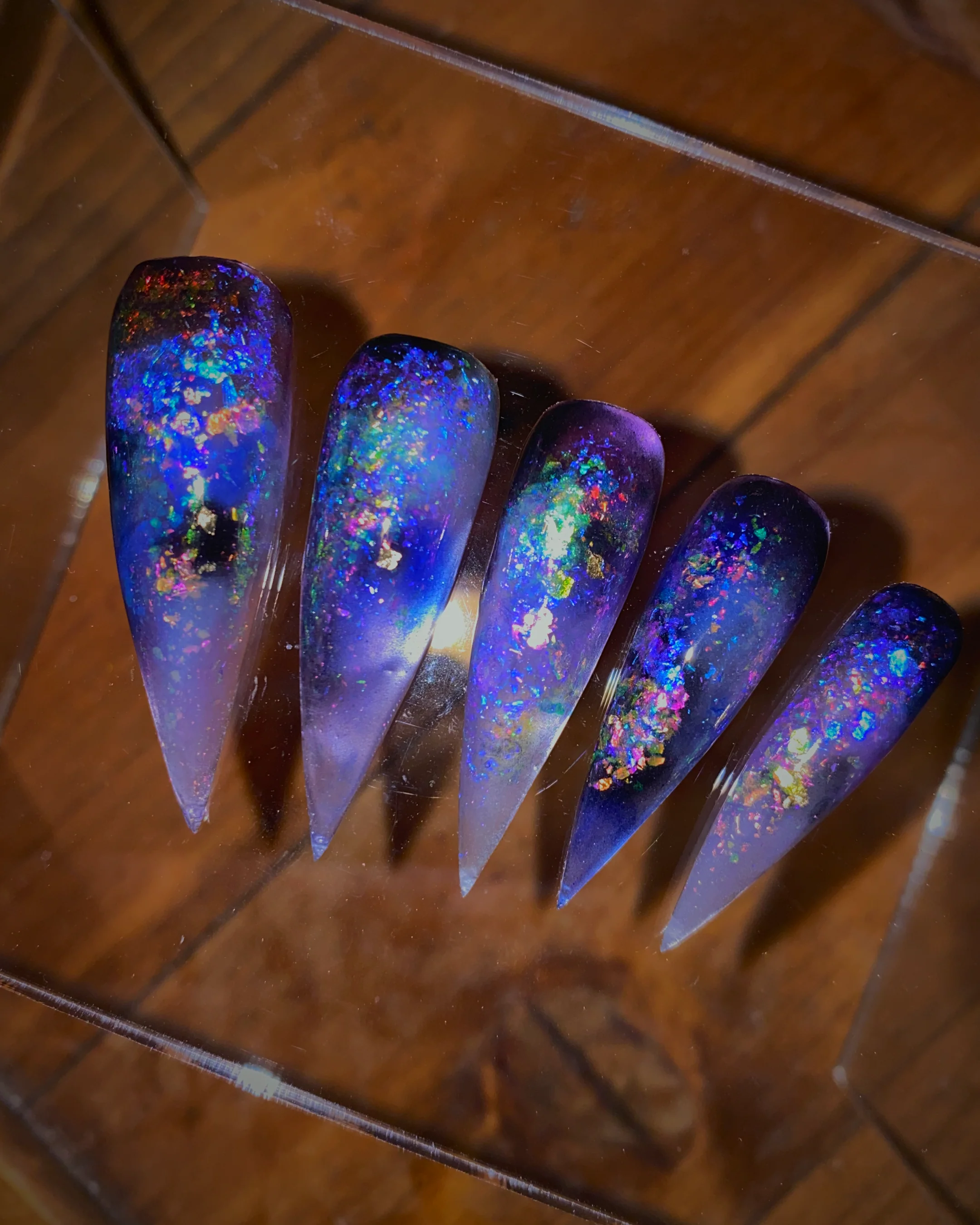 Magic Opal - Nail Gallerys