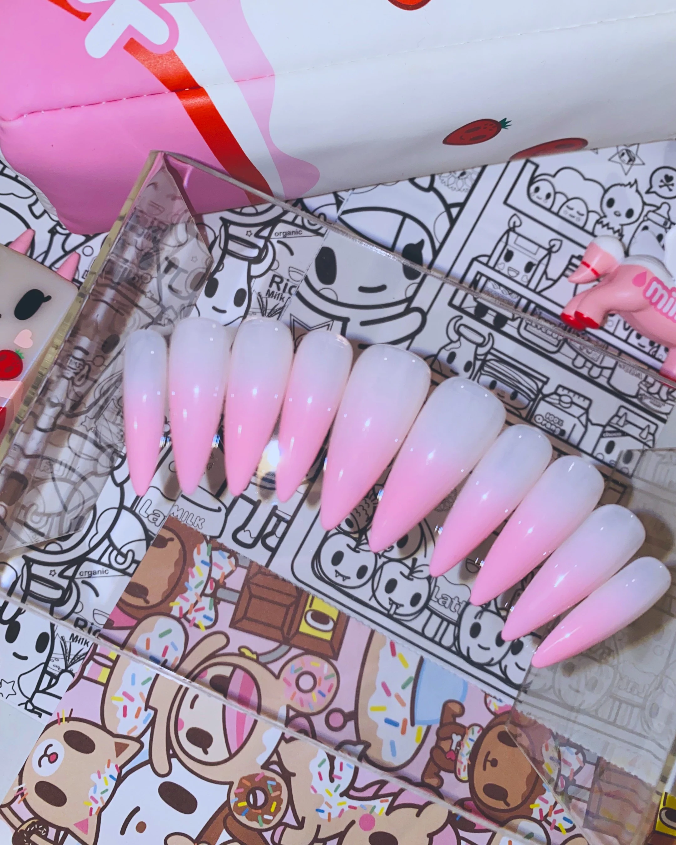 Strawberry Milk - Nail Gallerys