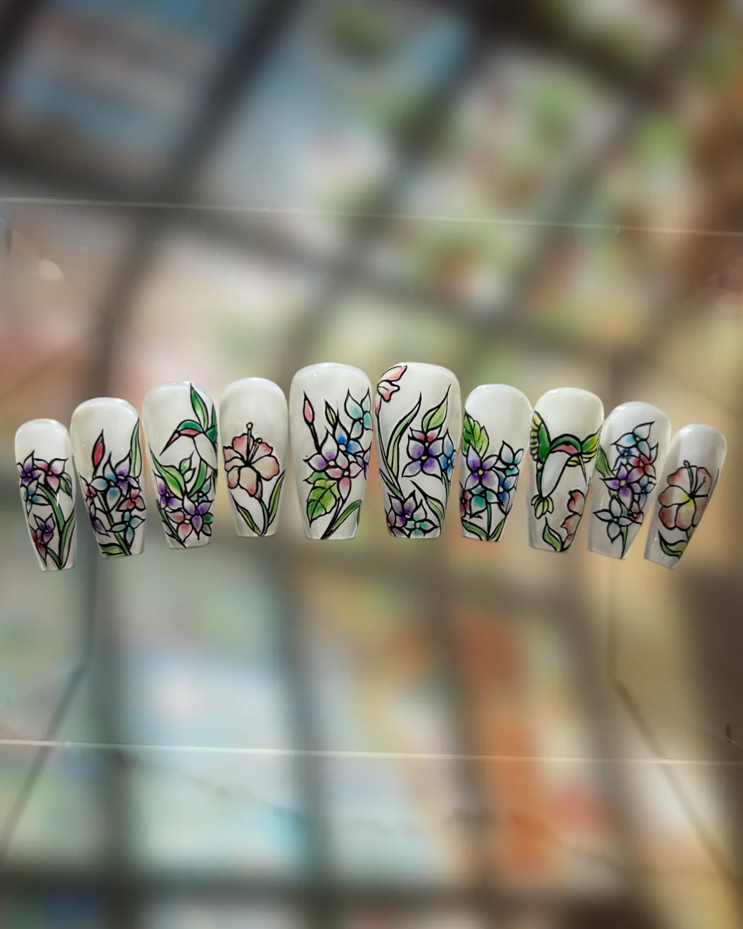 Ivory Florals: Tiffany Lamp - Nail Gallerys
