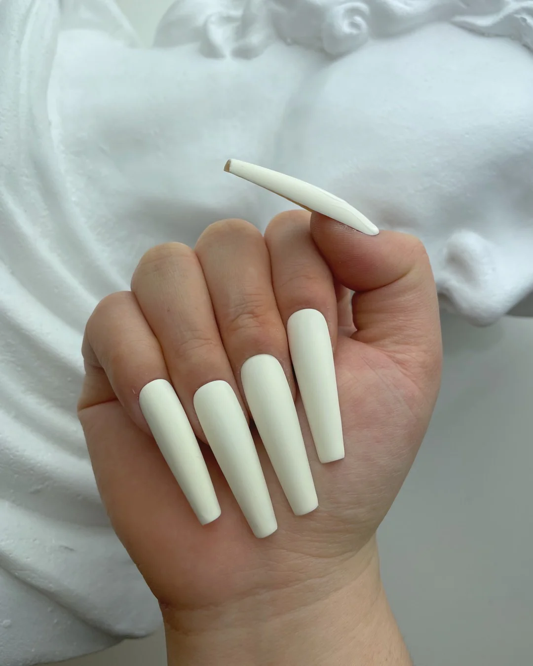 Carrara Marble - Nail Gallerys