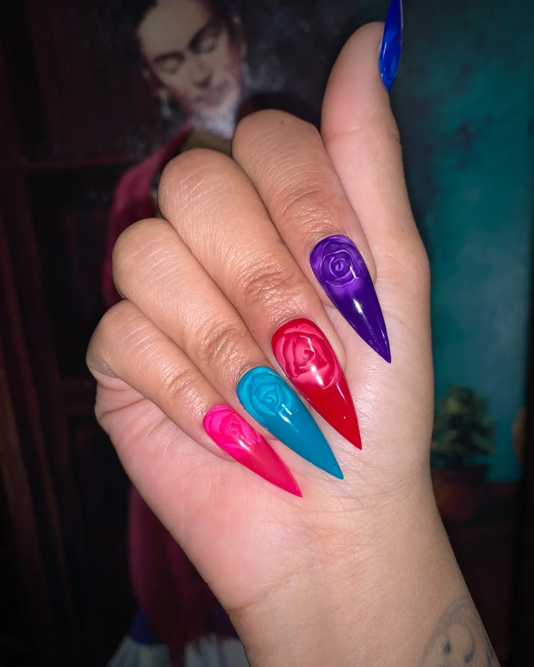 Frida's Blooms - Nail Gallerys