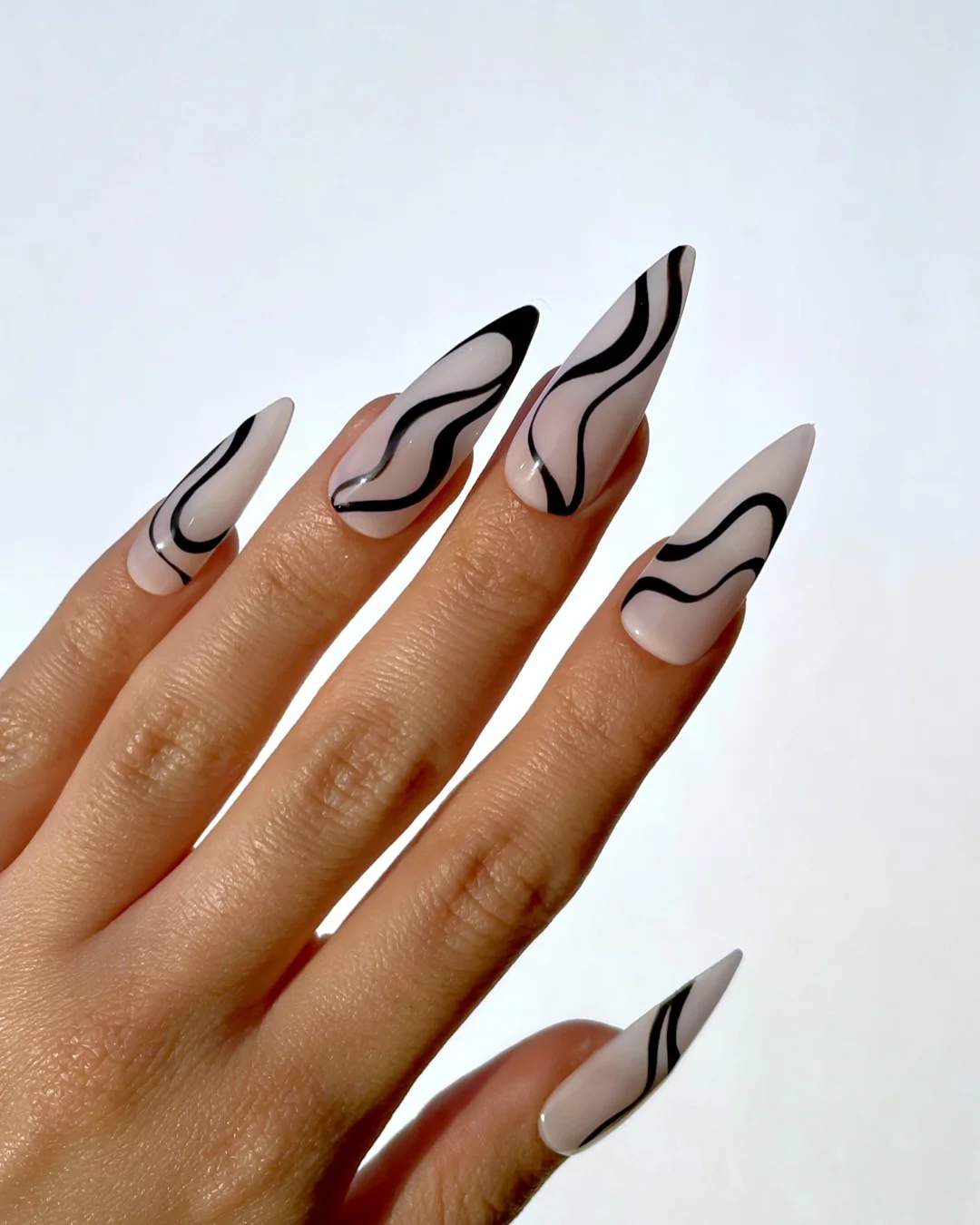 Monochrome Swirls - Nail Gallerys