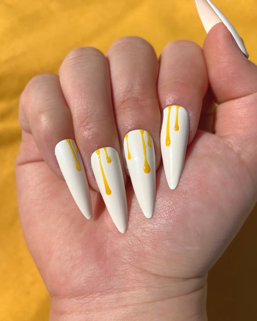 Milk and Honey - Nail Gallerys