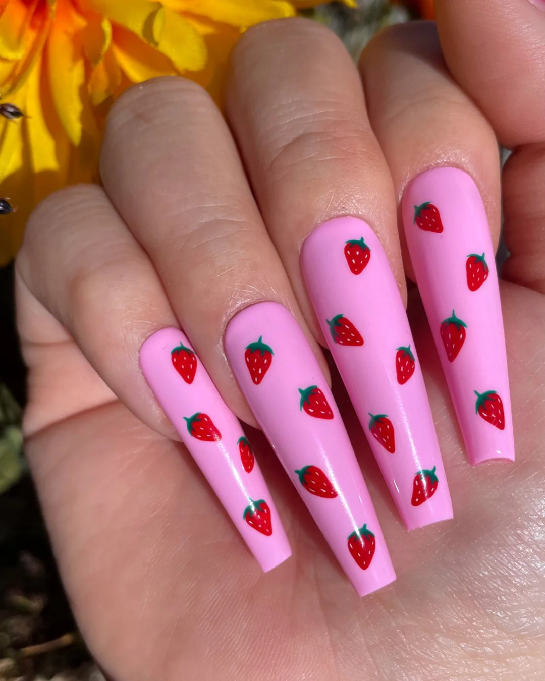 Fraise - Nail Gallerys