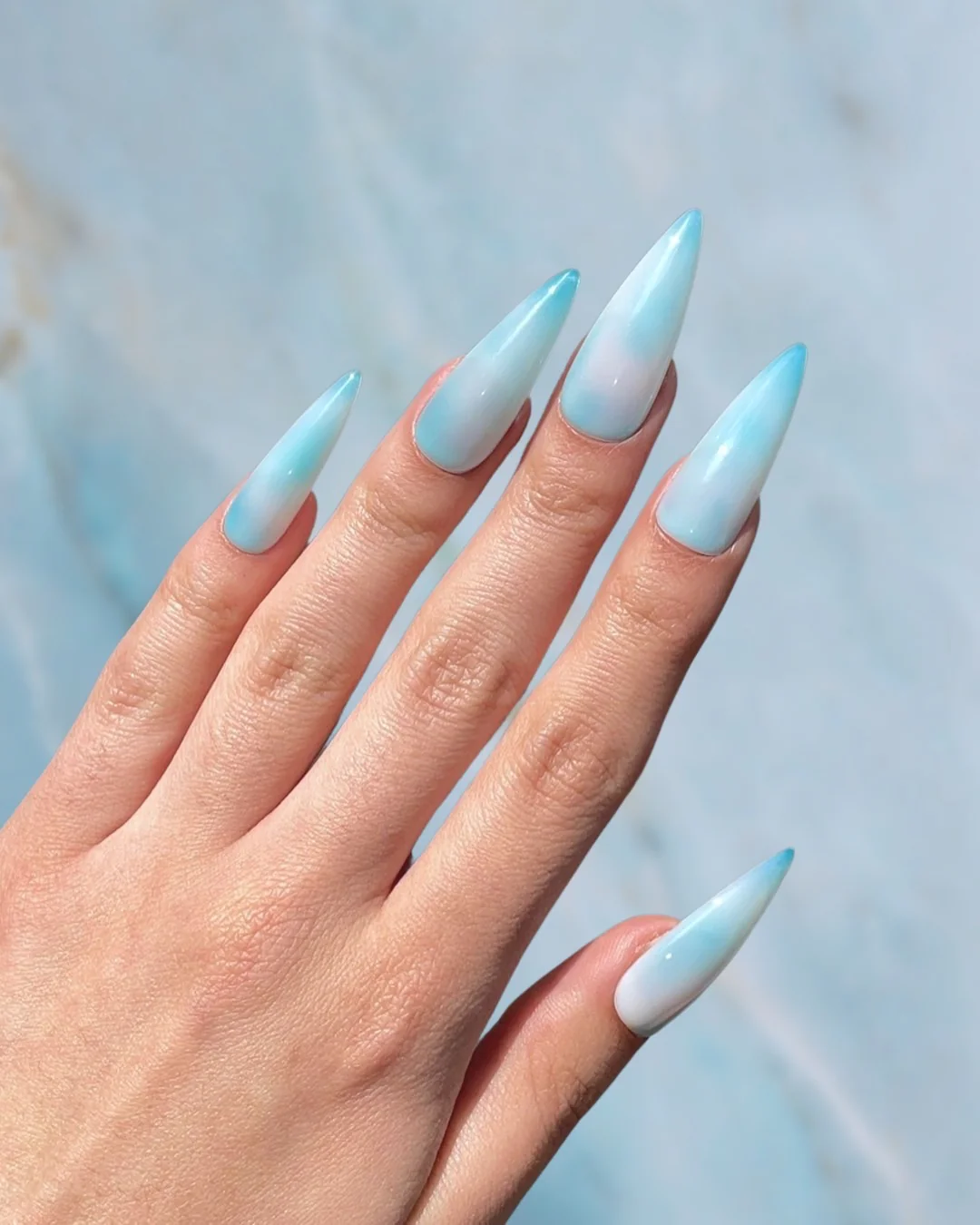 Aquamarine Aura - Nail Gallerys