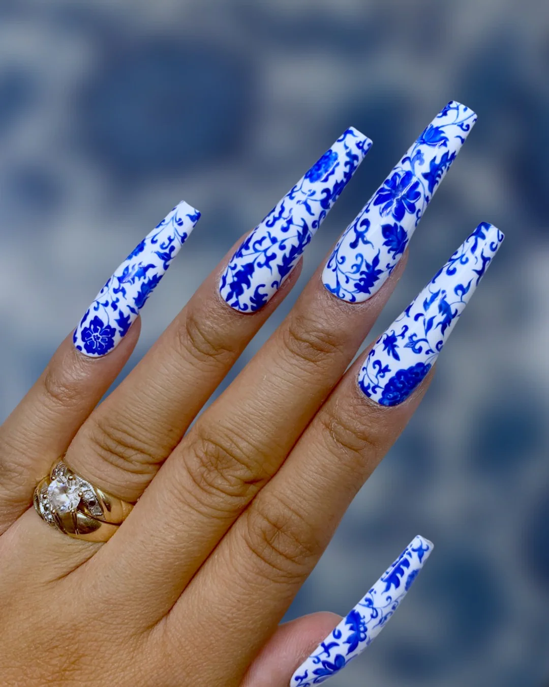 Ming Vase - Nail Gallerys