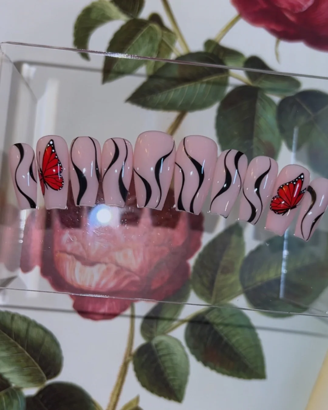 Flutter Whimsy - Nail Gallerys