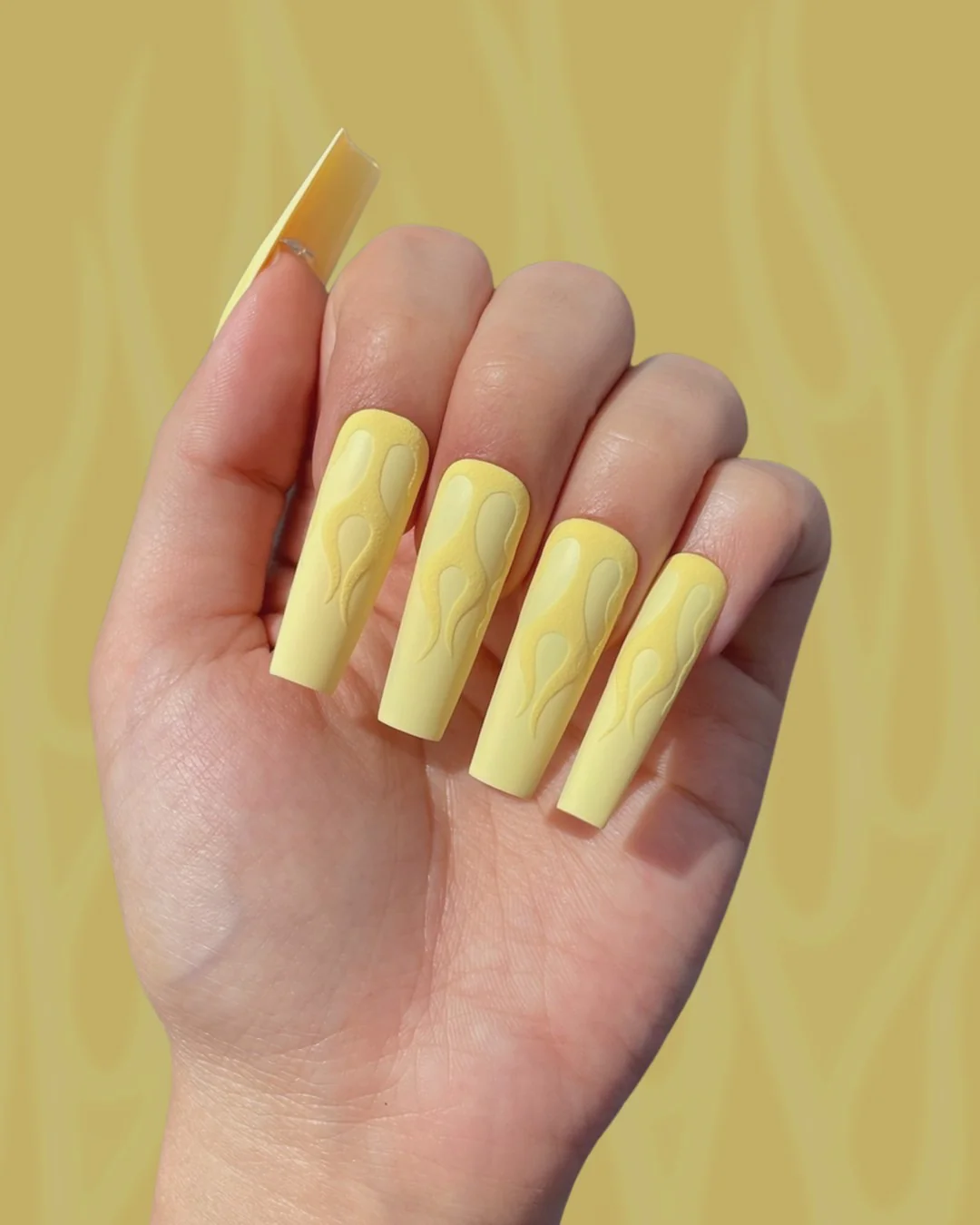 Baby Yellow Velvety Flames - Nail Gallerys
