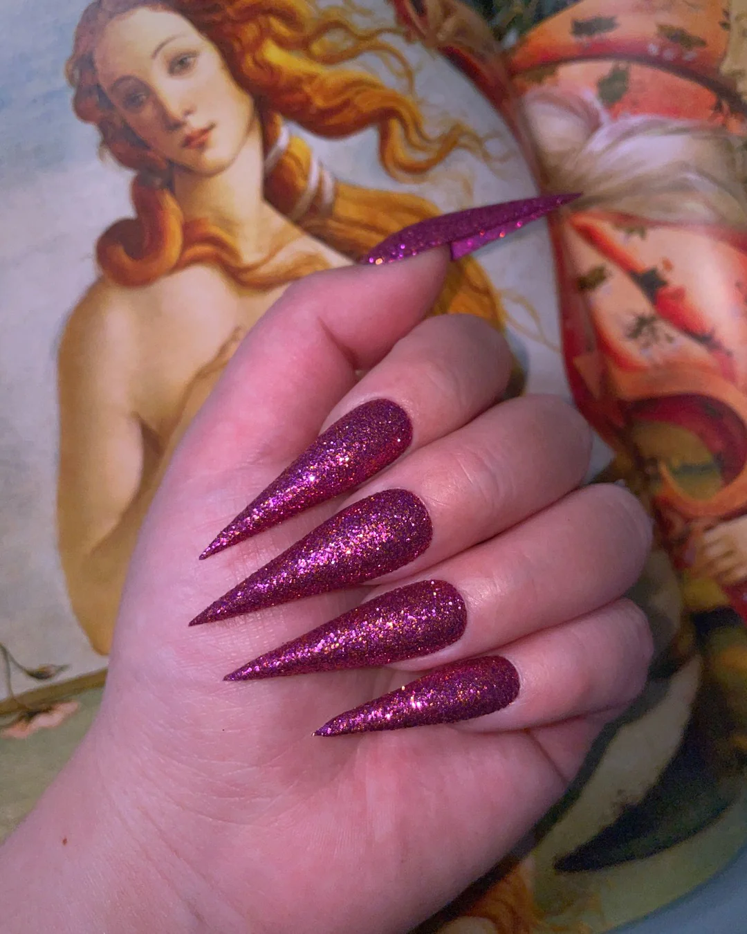 Venus I: Red Wine - Nail Gallerys